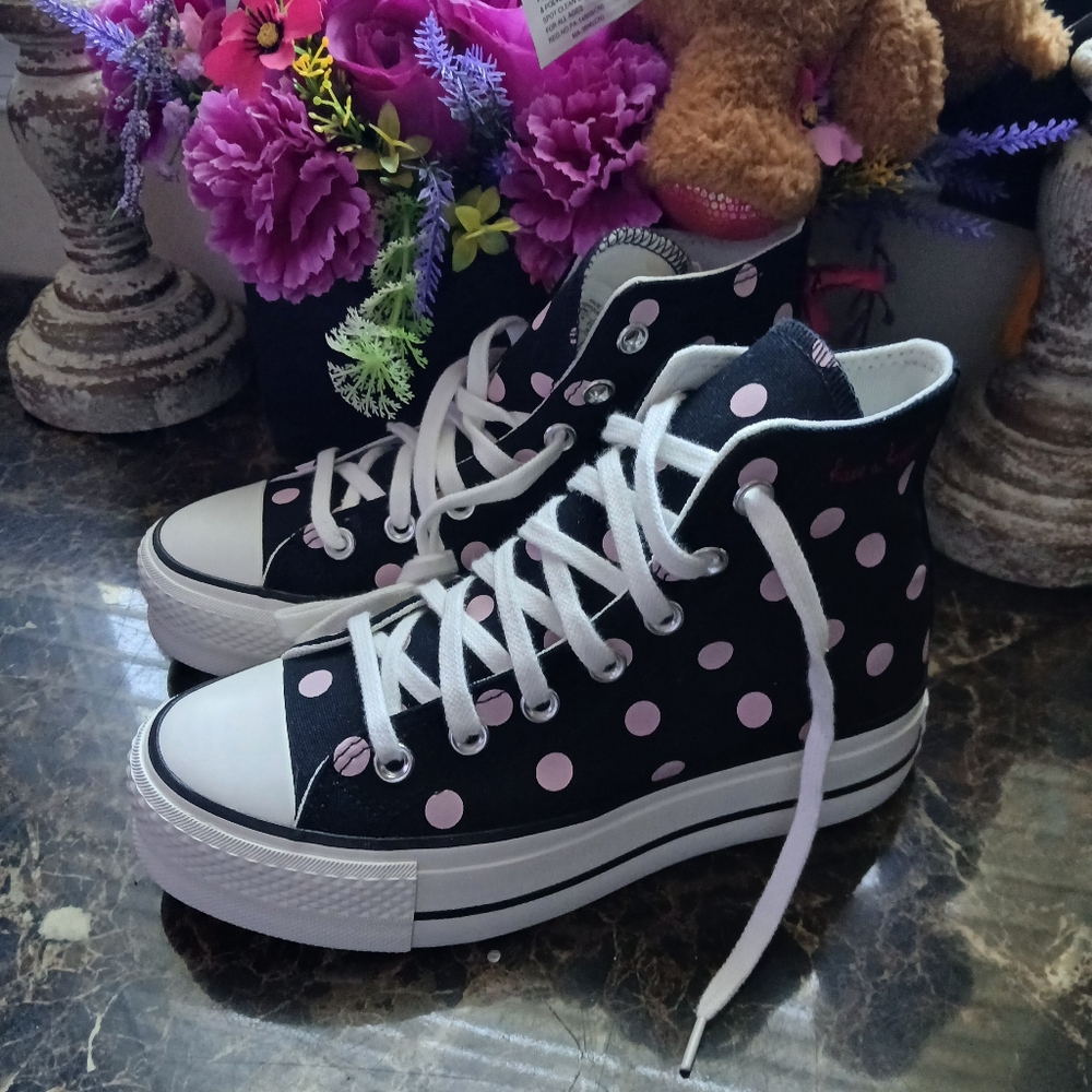 Sold CTAS Lift Hi Polk-A-Dot Platform/Lifestyle Shoes Size 7.5 for Women - Picture 6 of 11